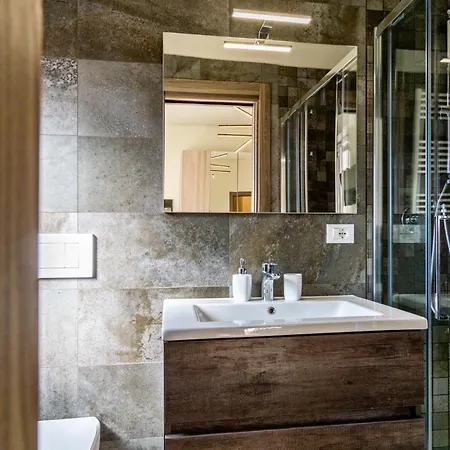 Residenza Grazioli בית הארחה 3*